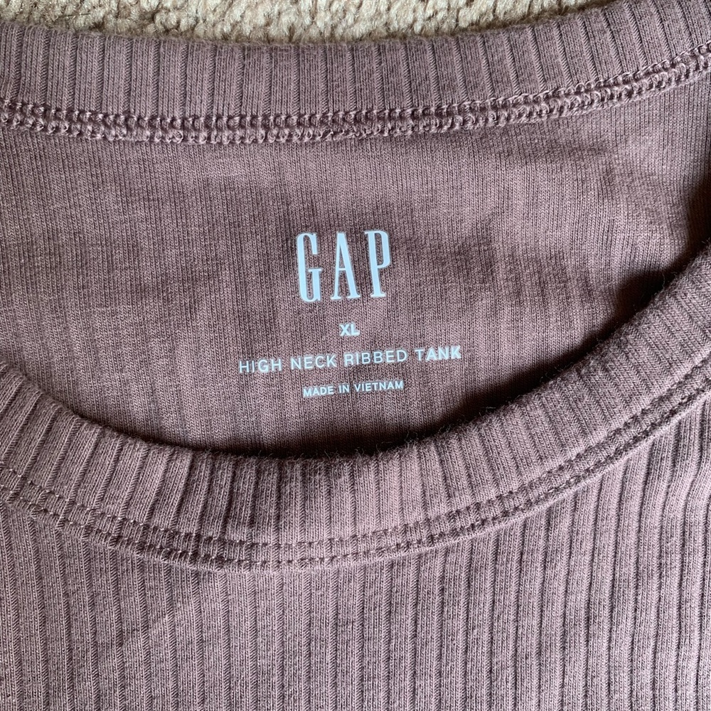 GAP Ribbed High Neck Tank - Picture 5 of 5